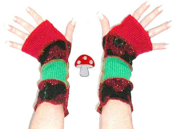 Arm Warmers "Ugly Christmas Sweater" Fingerless Gloves Red Amaryllis Sparkle Glitter Flowers Red And Green Xmas